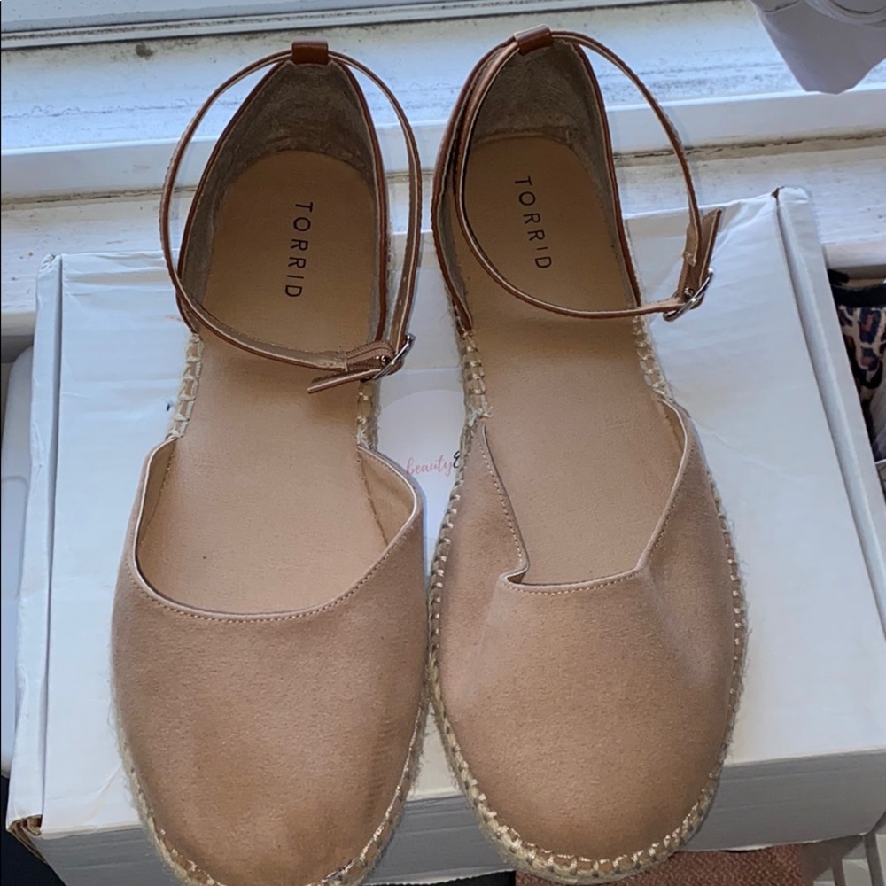 Torrid Sandals 11W